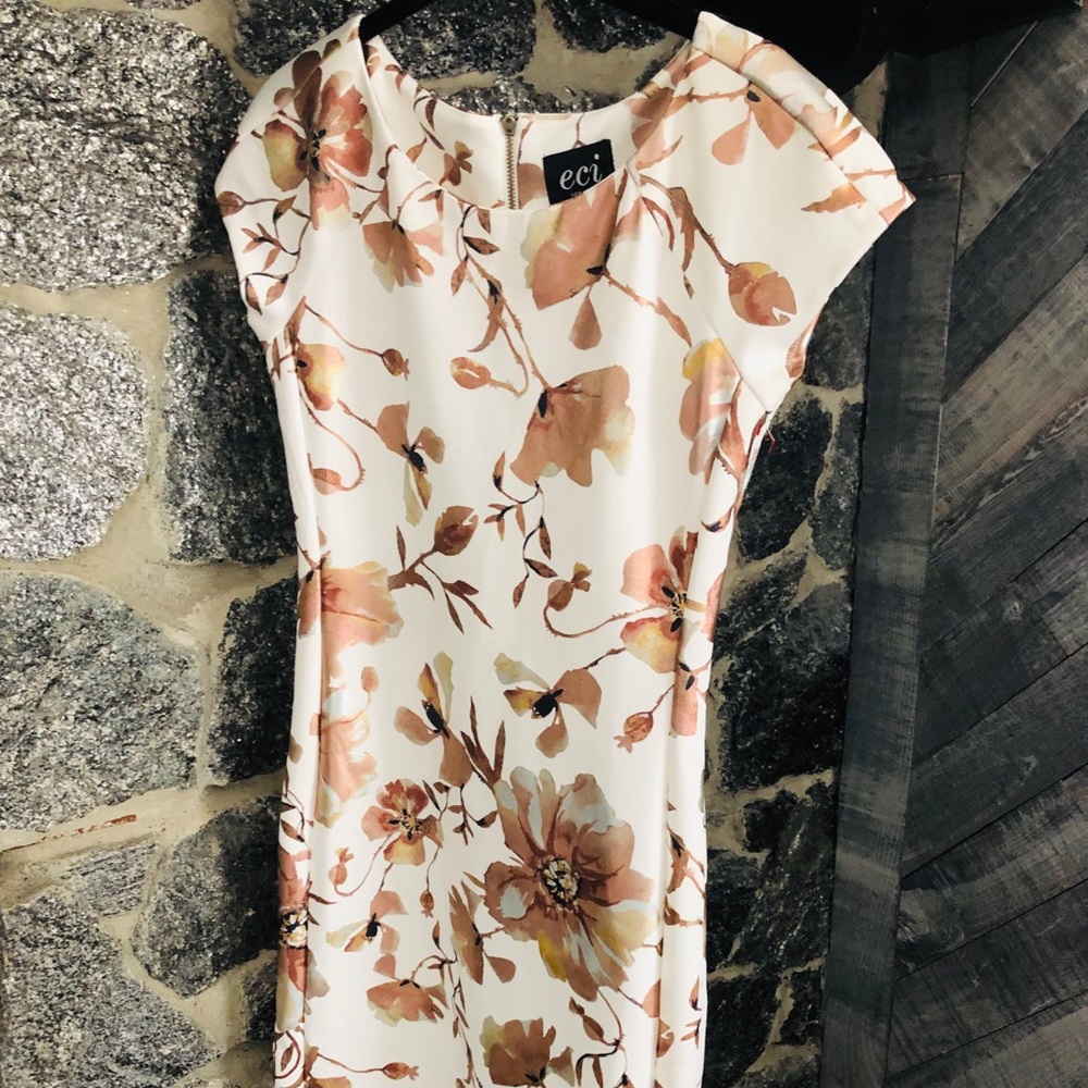 ECI mid length dress size 6